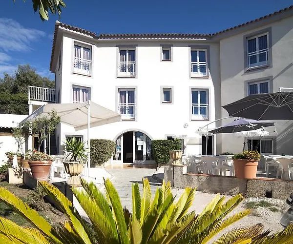 St Joseph 2* אלגז'ולה