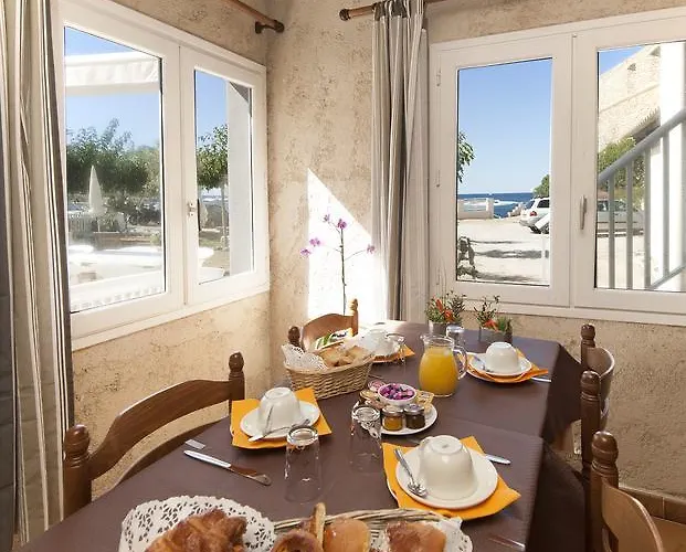 St Joseph 2* Algajola (Corsica)